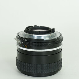 Nikon AI Nikkor 35mm F2S Nikon AI Nikkor 35mm F2S