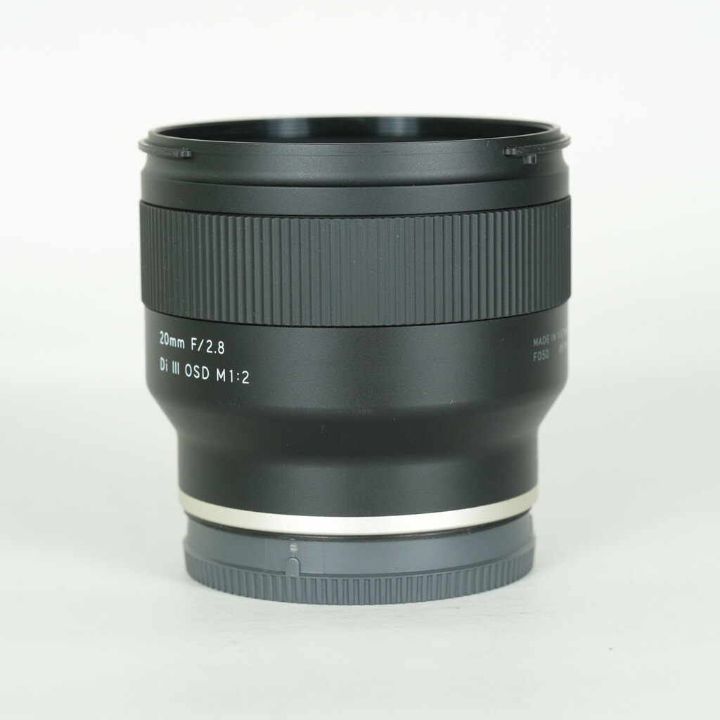 TAMRON 20mm F/2.8 Di III OSD M1:2 (Model F050) [ソニーE用]の出品