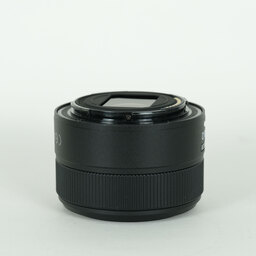 Nikon NIKKOR Z 40mm f/2 Nikon NIKKOR Z 40mm f/2