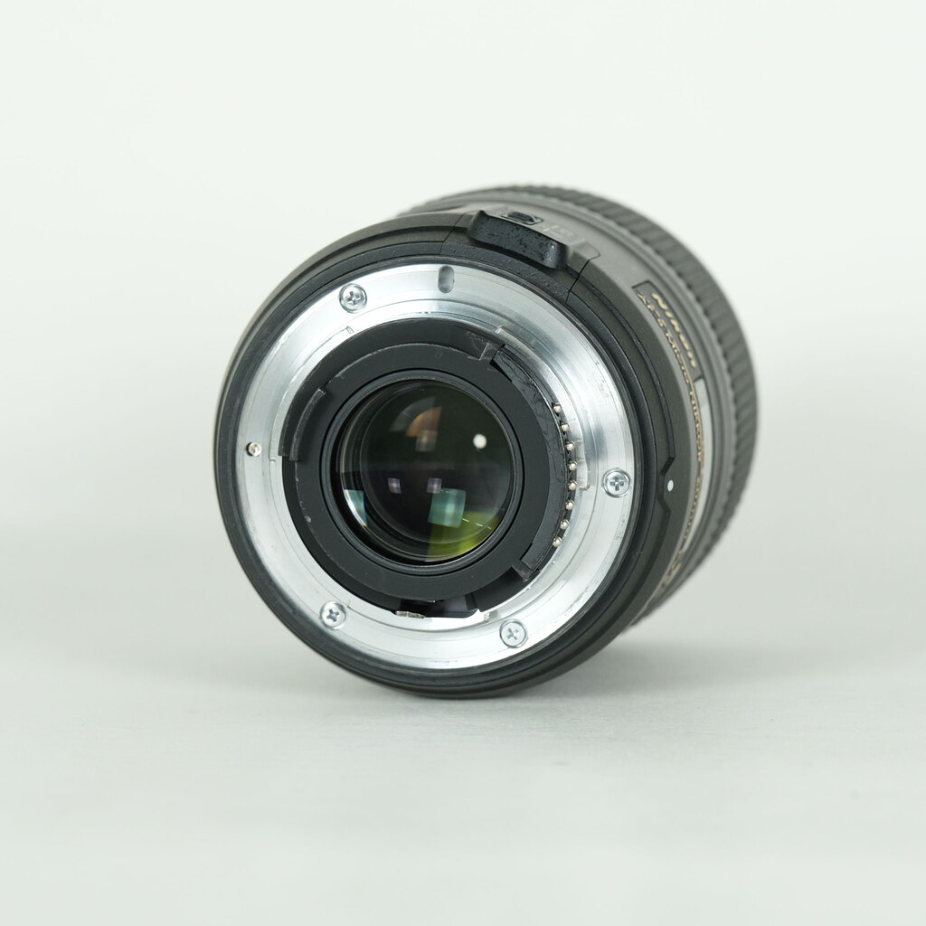 Nikon AF-S Micro NIKKOR 60mm f/2.8G EDの出品 | ONE SCENE（ワンシーン）