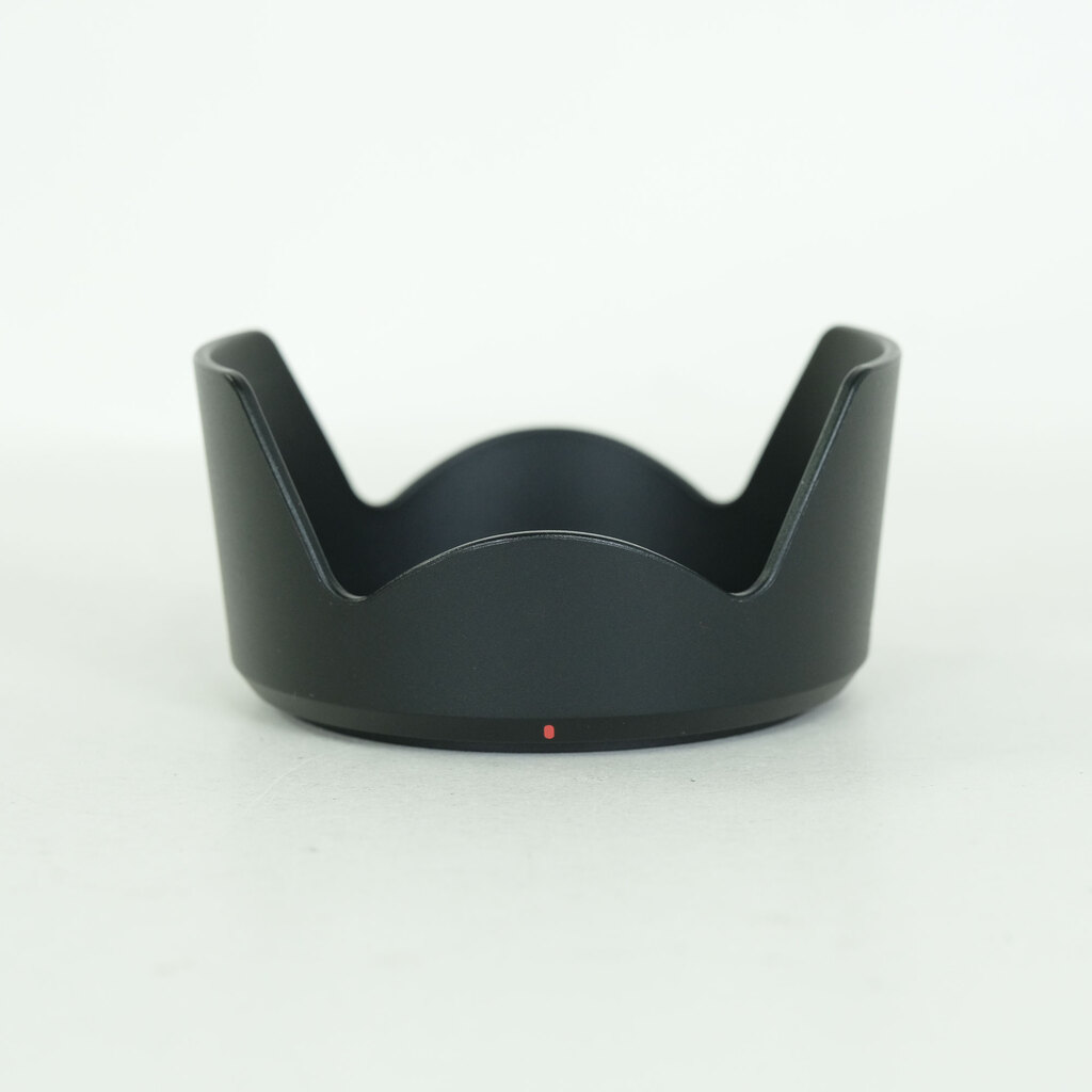 SONY E 18-135mm F3.5-5.6 OSS SEL18135