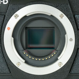 OLYMPUS OM-D E-M10 Mark III