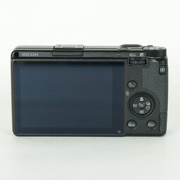 RICOH GR III