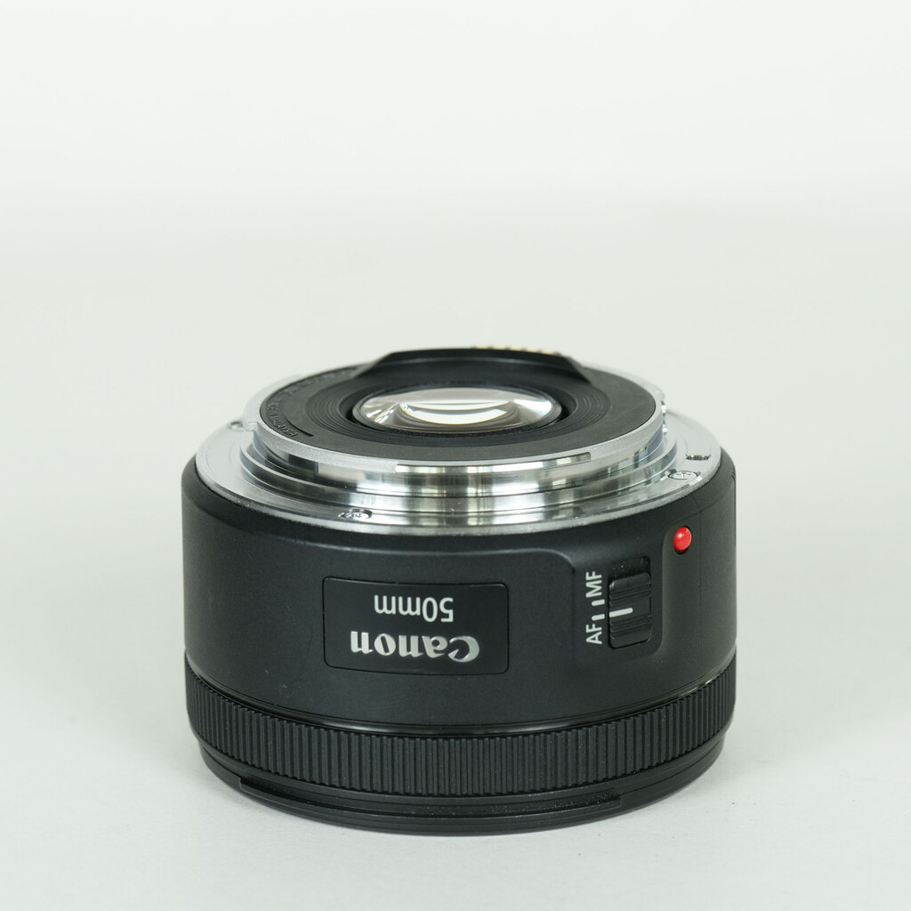 Canon EF50mm F1.8 STMの出品 | ONE SCENE（ワンシーン）
