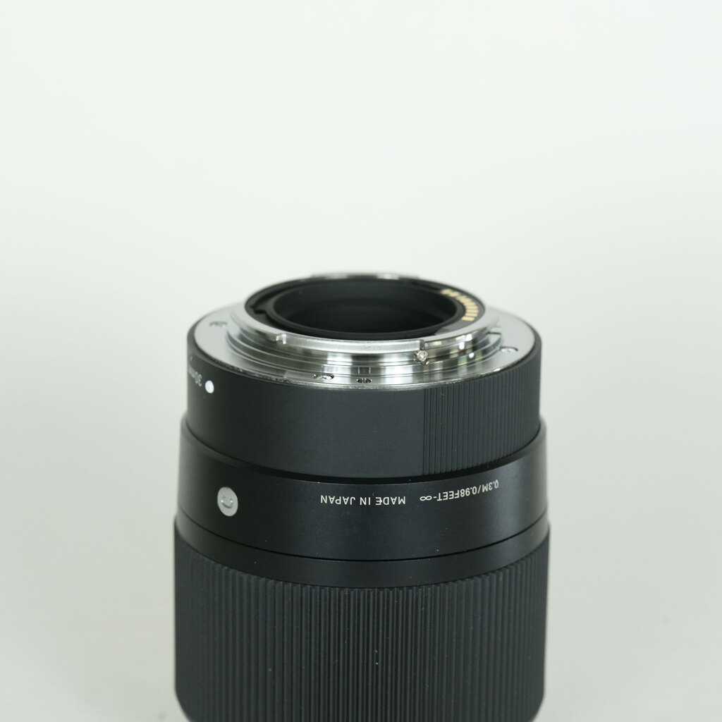 SIGMA 30mm F1.4 DC DN｜Contemporary [キヤノンM用]