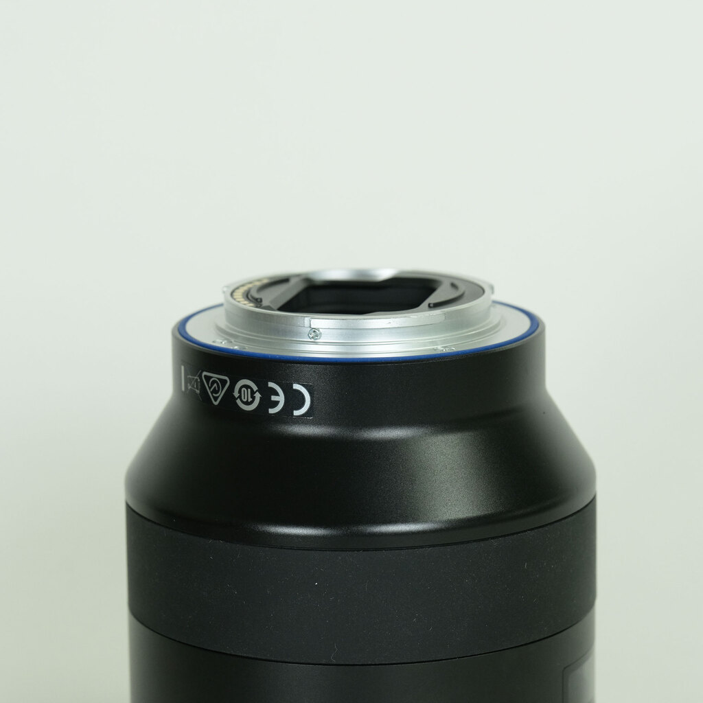 Carl Zeiss Batis 2/40 CF [ソニーE用]