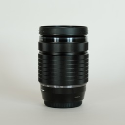 OLYMPUS M.ZUIKO DIGITAL ED 40-150mm F4.0 PRO