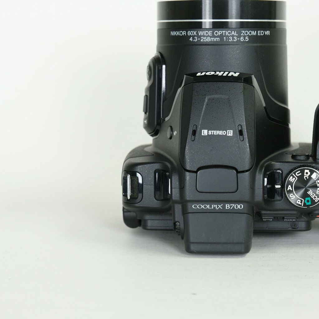 Nikon COOLPIX B700 ブラック