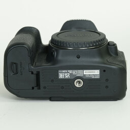 Canon EOS 90D