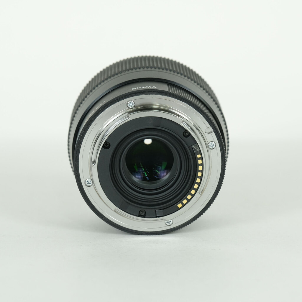 SIGMA 56mm F1.4 DC DN｜Contemporary [ソニーE用]の出品 | ONE SCENE