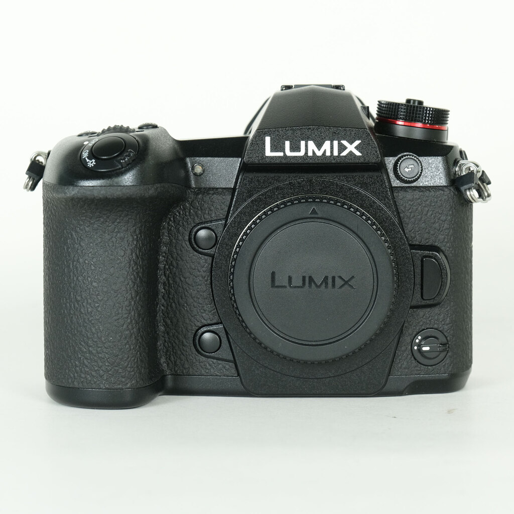 Panasonic LUMIX DC-G9 PROの出品 | ONE SCENE（ワンシーン）