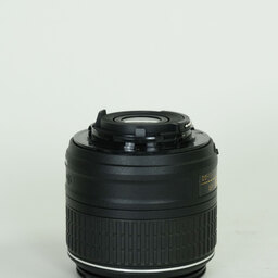 Nikon AF-S DX NIKKOR 18-55mm f3.5-5.6G VR II