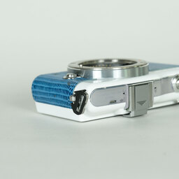 OLYMPUS PEN mini E-PM1 ボディ ホワイト