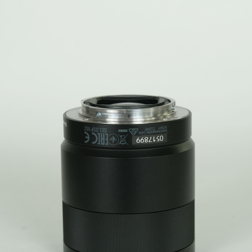 SONY Sonnar T* FE 55mm F1.8 ZA SEL55F18Z SONY Sonnar T* FE 55mm F1.8 ZA SEL55F18Z