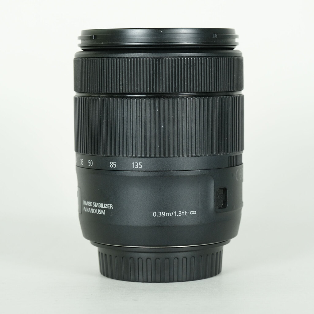 Canon EF-S18-135mm F3.5-5.6 IS USM