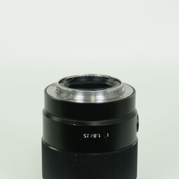 SONY FE 35mm F1.8 SEL35F18F SONY FE 35mm F1.8 SEL35F18F