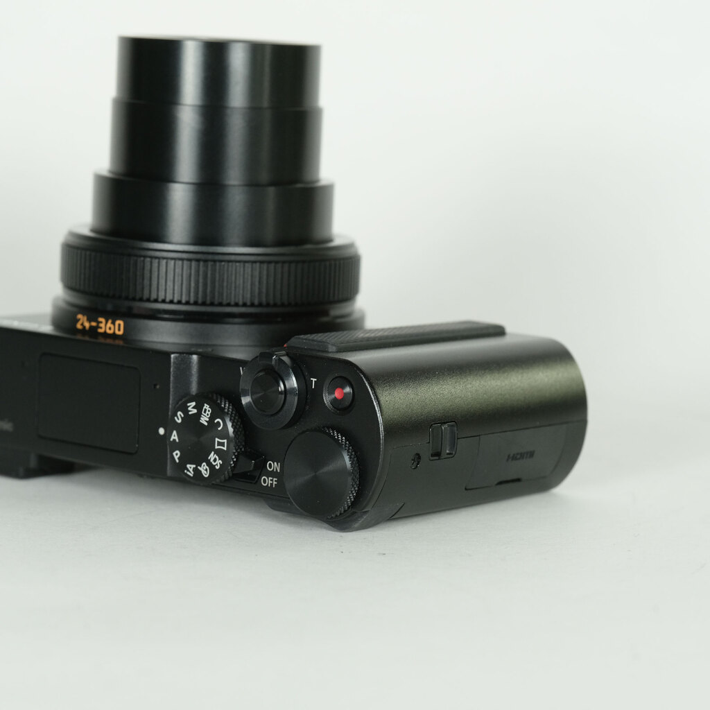 Panasonic LUMIX DC-TX2 ブラック