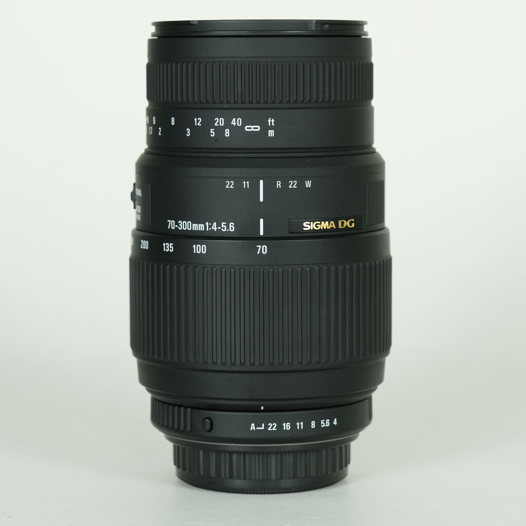 SIGMA 70-300mm F4-5.6 DG MACRO [ペンタックスK用]