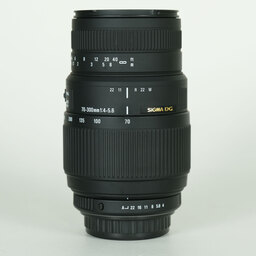 SIGMA 70-300mm F4-5.6 DG MACRO [ペンタックスK用]