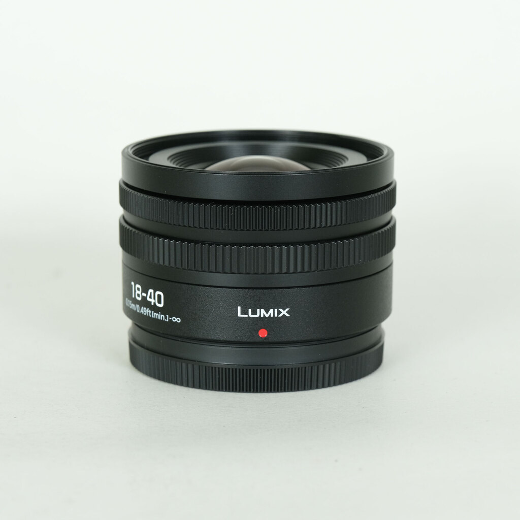 Panasonic LUMIX S 18-40mm F4.5-6.3