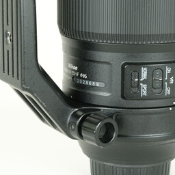Nikon AF-S NIKKOR 200-500mm f/5.6E ED VR Nikon AF-S NIKKOR 200-500mm f/5.6E ED VR