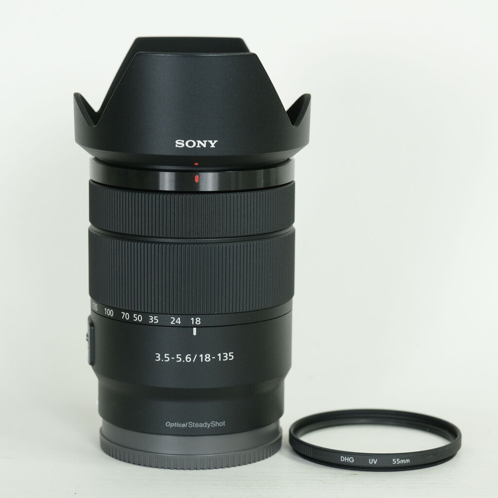 SONY E 18-135mm F3.5-5.6 OSS SEL18135