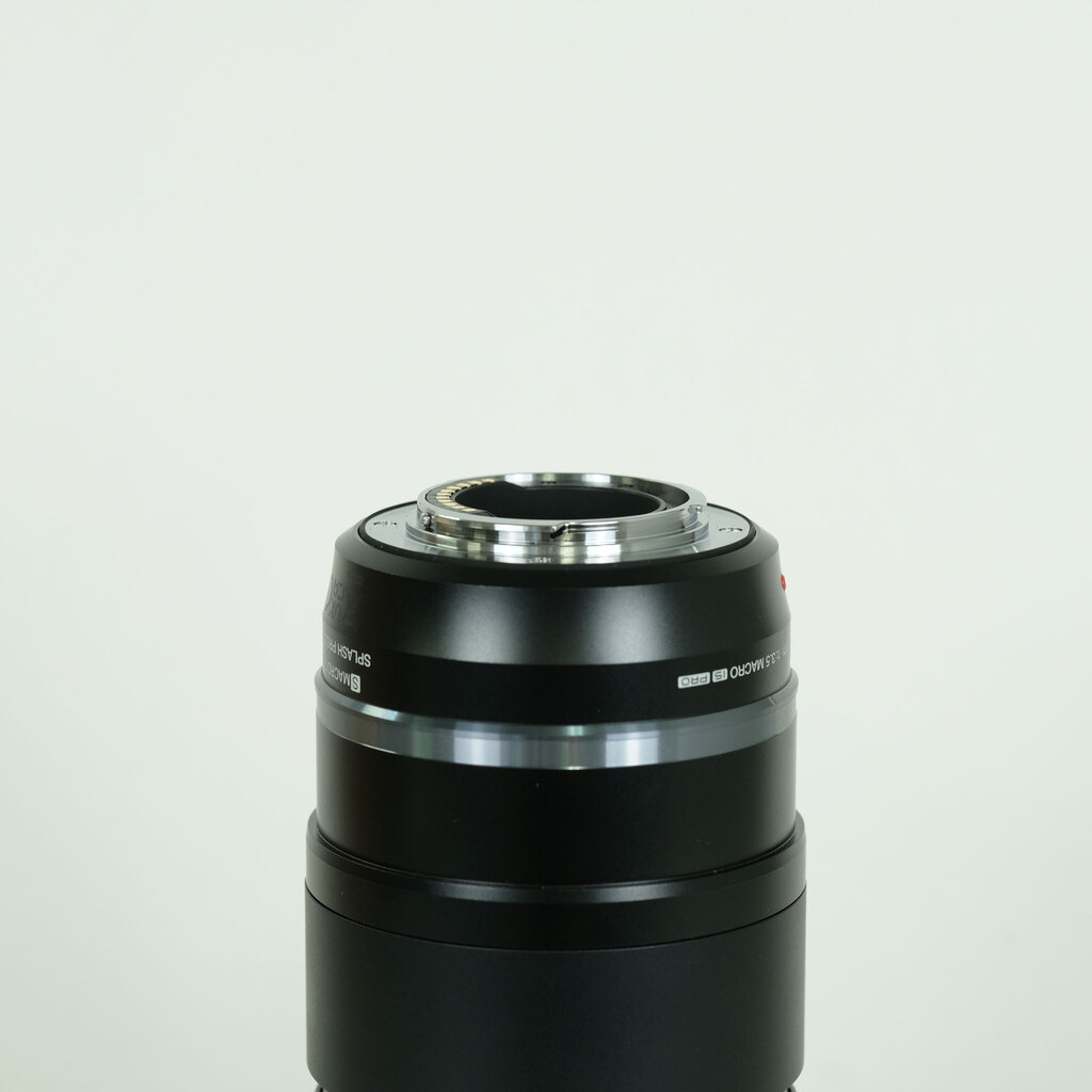OM SYSTEM M.ZUIKO DIGITAL ED 90mm F3.5 Macro IS PRO