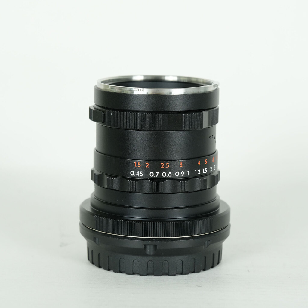 Thypoch Simera 35mm f/1.4 ASPH. �j�R��Z�p�@�u���b�N