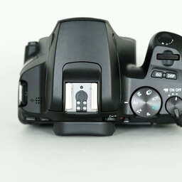 Canon EOS Kiss X10