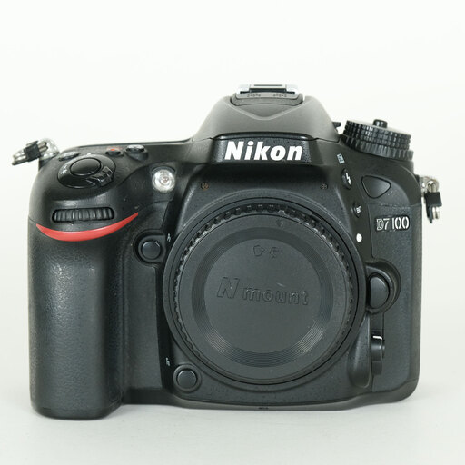 Nikon D7100