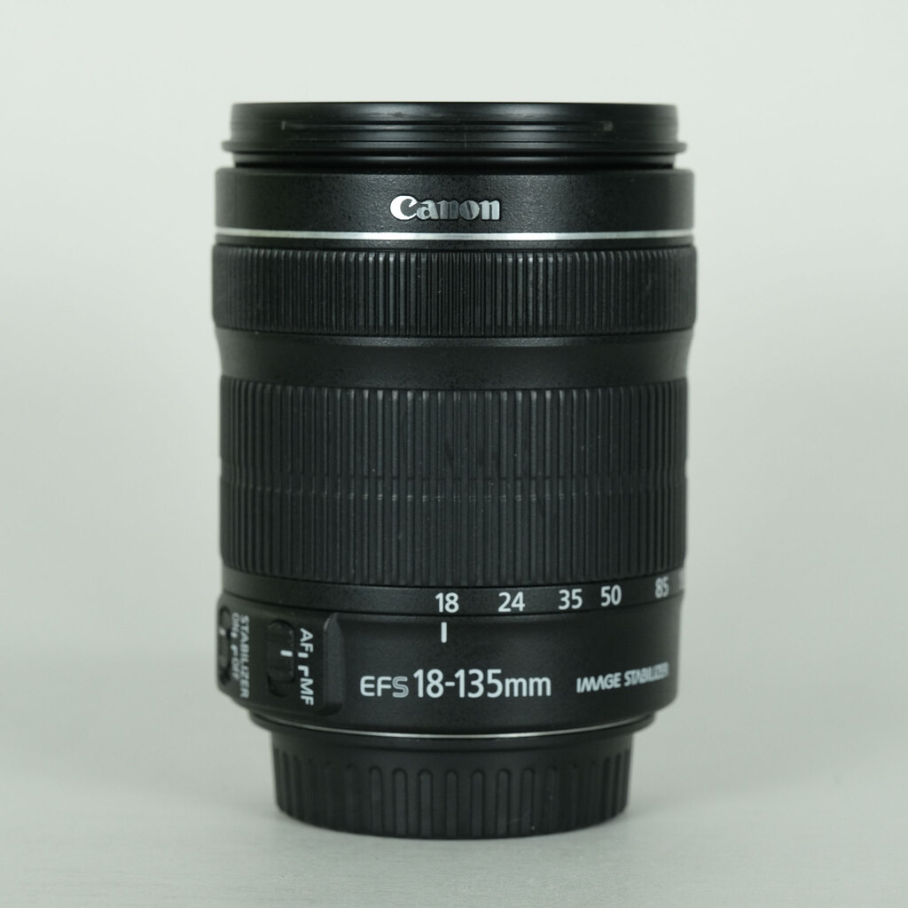 Canon EF-S18-135mm F3.5-5.6 IS STM