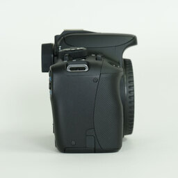 Canon EOS Kiss X7 Canon EOS Kiss X7