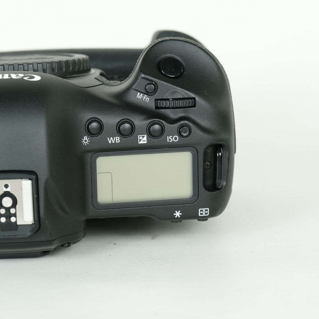 Canon EOS-1D Xの出品 | ONE SCENE（ワンシーン）