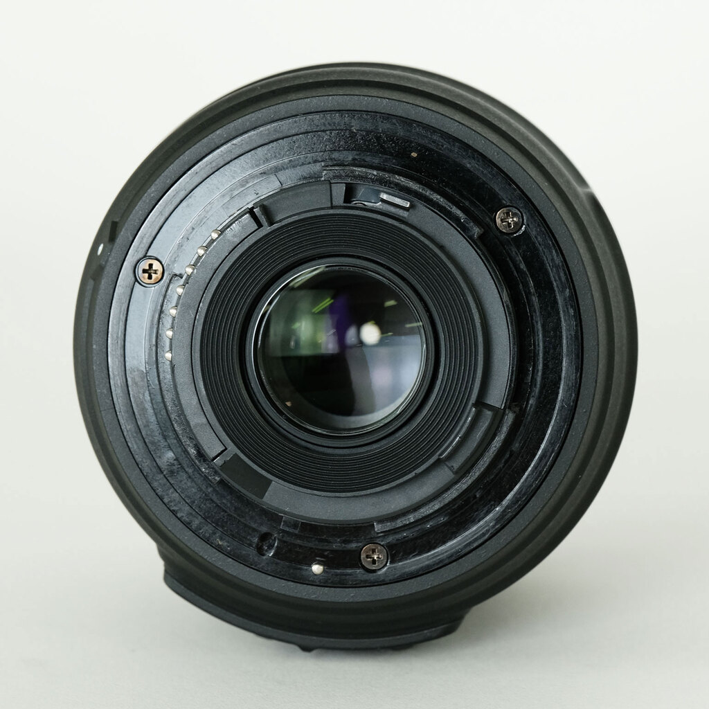 Nikon AF-S DX NIKKOR 18-55mm F3.5-5.6 G VR