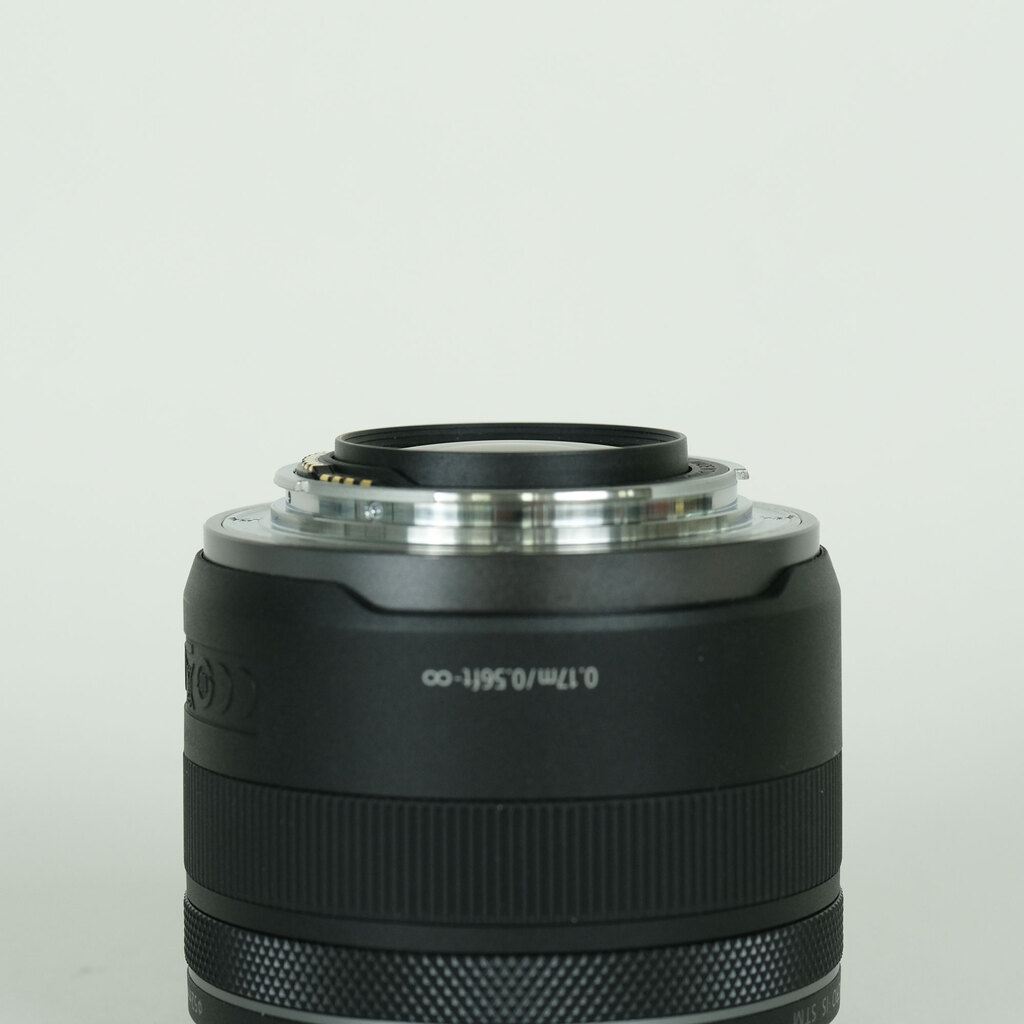 Canon RF35mm F1.8 MACRO IS STM