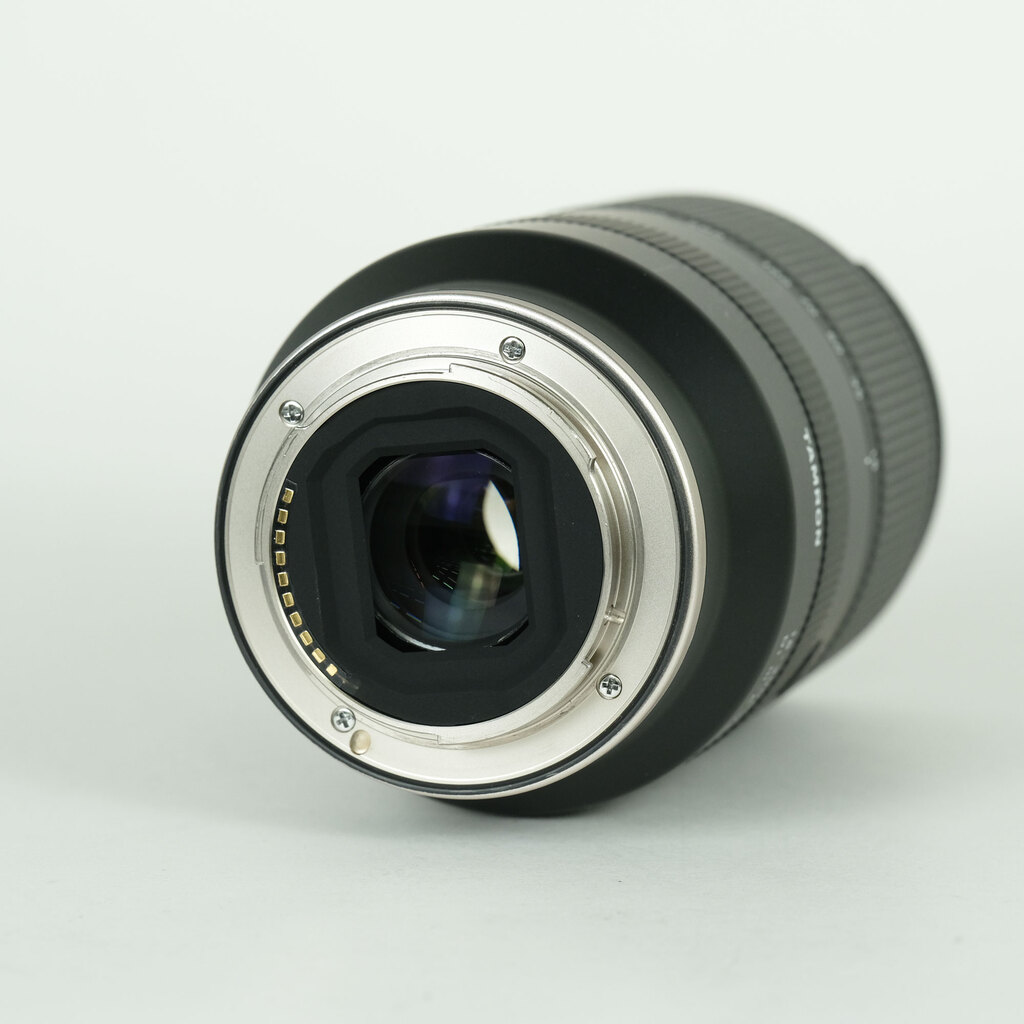 TAMRON 18-300mm F/3.5-6.3 Di III-A VC VXD (Model B061) [ソニーE用]