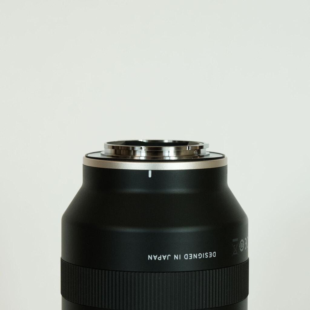 TAMRON 70-180mm F/2.8 Di III VXD (Model A056) [ ソニーE用 ]