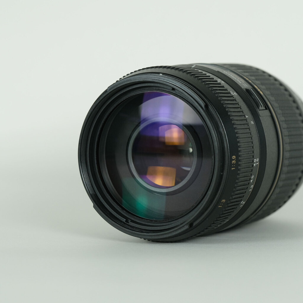 TAMRON 70-300mm F4-5.6 Di LD Macro/Model A17S(ソニーA用)の出品