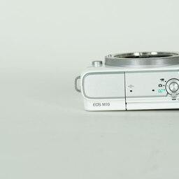 Canon EOS M10 ボディ ホワイト Canon EOS M10 ボディ ホワイト