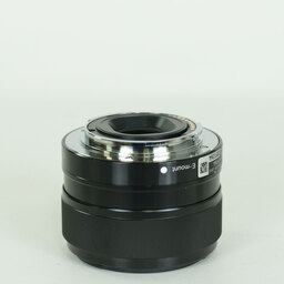 SONY E 35mm F1.8 OSS SEL35F18