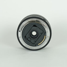 Panasonic LUMIX S 18-40mm F4.5-6.3 Panasonic LUMIX S 18-40mm F4.5-6.3