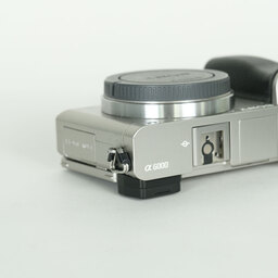 SONY α6000(ILCE-6000) SONY α6000(ILCE-6000)