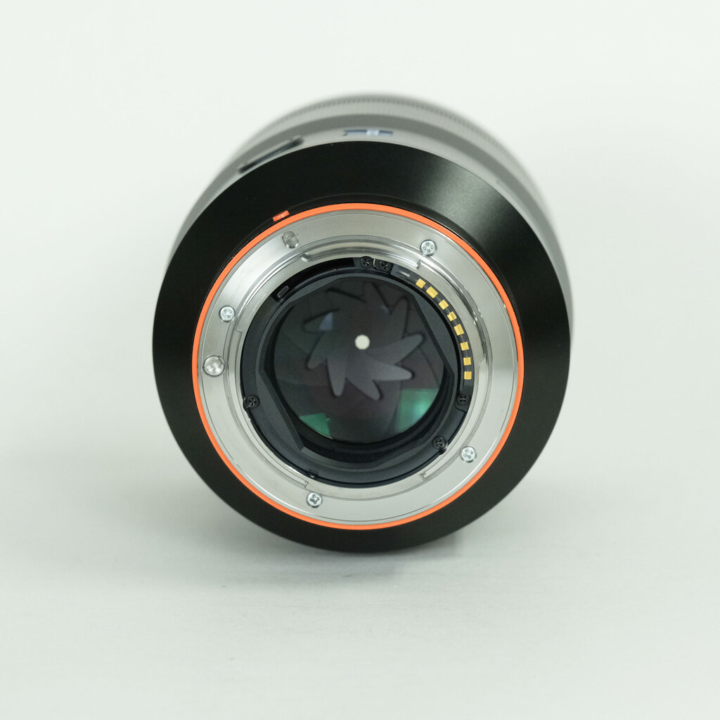 SONY Sonnar T* 135mm F1.8 ZA SAL135F18Z