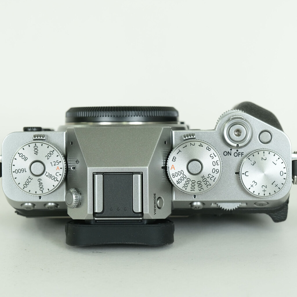 FUJIFILM X-T5