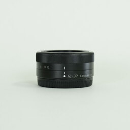 Panasonic LUMIX G VARIO 12-32mm / F3.5-5.6 ASPH. / MEGA O.I.S.
