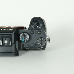 SONY α7 III(ILCE-7M3) SONY α7 III(ILCE-7M3)