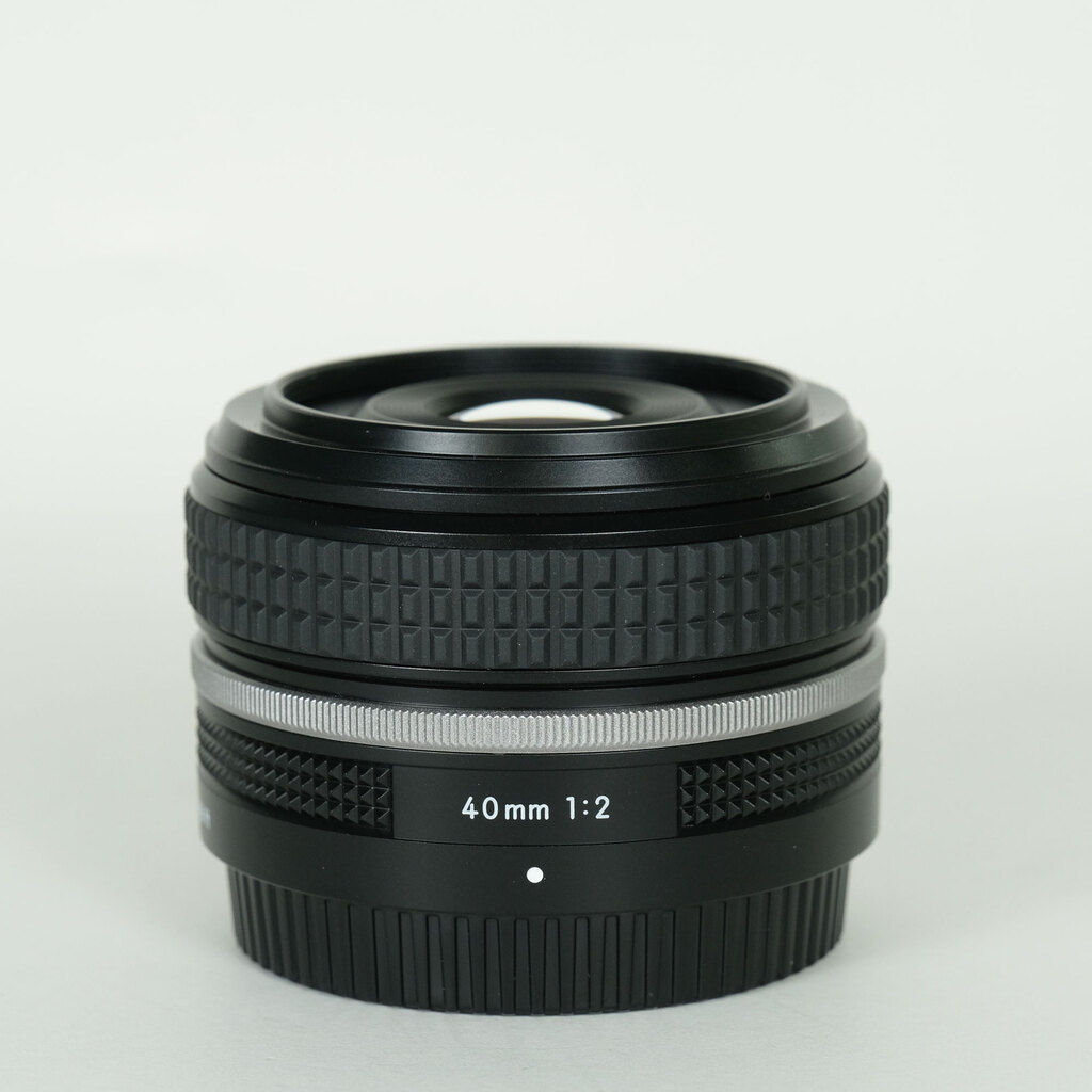 NIKKOR Z 40mm f/2 (SE) 中古価格比較 - 価格.com