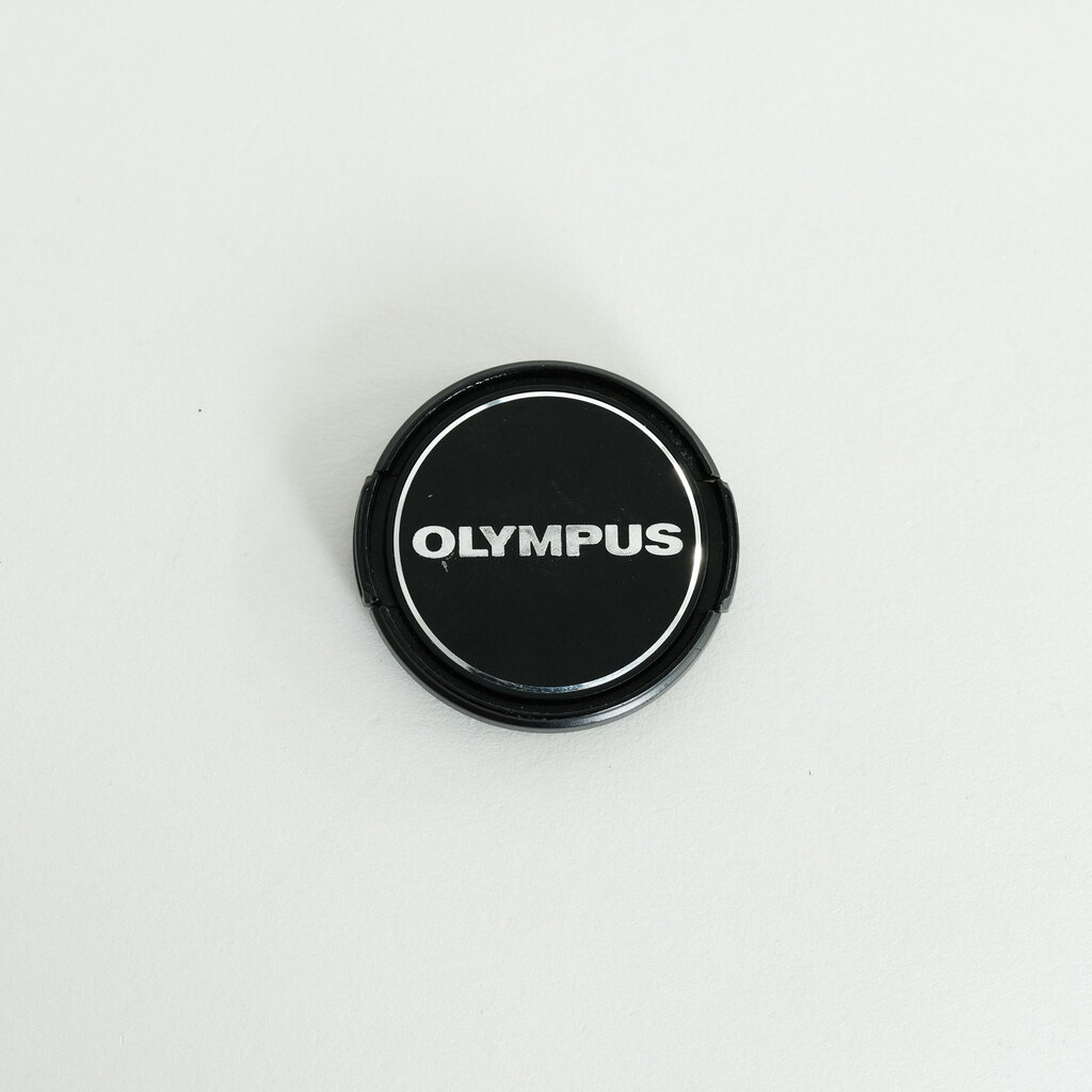 OLYMPUS M.ZUIKO DIGITAL 17mm F2.8 シルバー