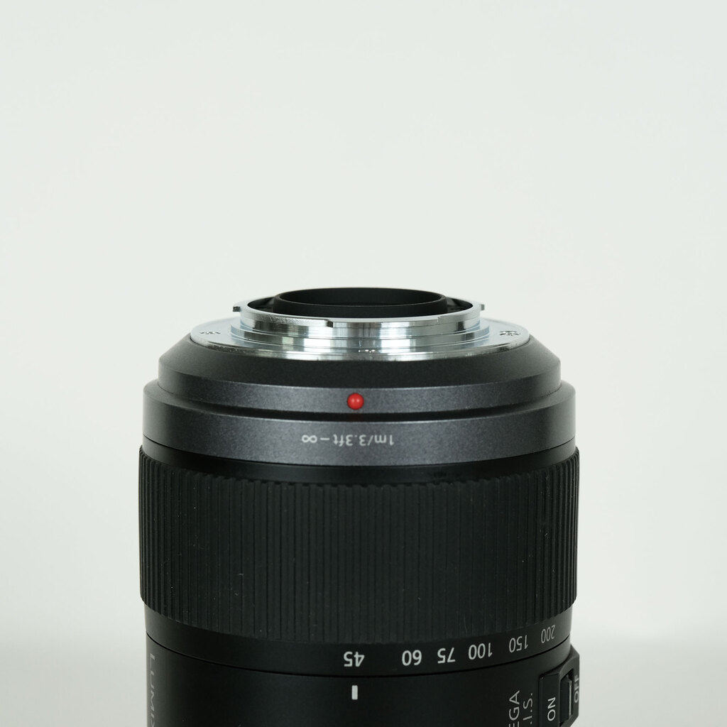 Panasonic LUMIX G VARIO 45-200mm F4.0-F5.6 MEGA O.I.S. H-FS045200