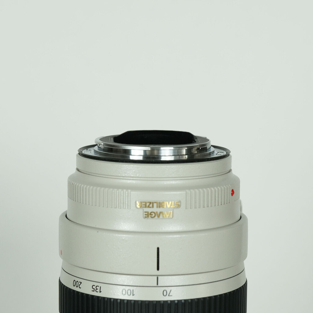 Canon EF70-200mm F2.8L IS II USM Canon EF70-200mm F2.8L IS II USM